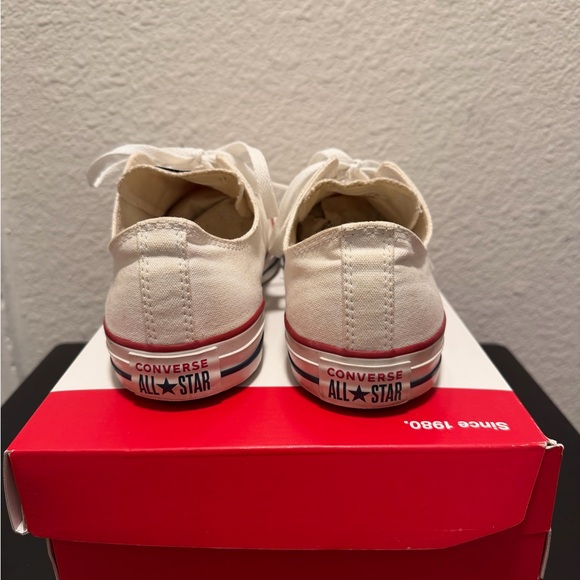 Converse Chuck Taylor’s low top sneakers - Picture 7 of 8